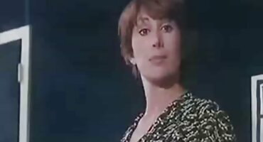 ছাত্রটি একটি স্ট্রিপটিজ দিয়ে শুরু করেছিল, একটি পুস্যামবয় দিয়ে চালিয়েছিল এবং একটি শিশ্নের উপর লাফিয়ে বাংলা সেক্স হট ভিডিও শেষ করেছিল