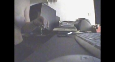 একটি রাশিয়ান কুক্কুট তার ভগ দেখিয়েছিল, সেক্স হট ভিডিও এবং দ্বিতীয়টি নিজেকে এক জোড়া পিক-আপের কাছে দিয়েছিল।