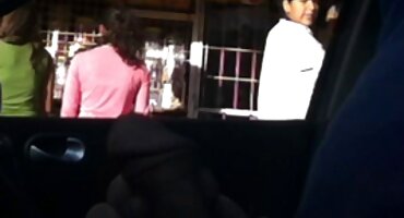 খুব চতুর দুশ্চরিত্রা smartly একটি শিশ্ন গিলে এবং সেক্স হট ভিডিও নিজেকে fucked করা যাক