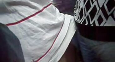 এশিয়ান মহিলা তার ভগ সঙ্গে কার্ড ঋণ শোধ ডান জুজু ঘরে হট হট সেক্স ভিডিও